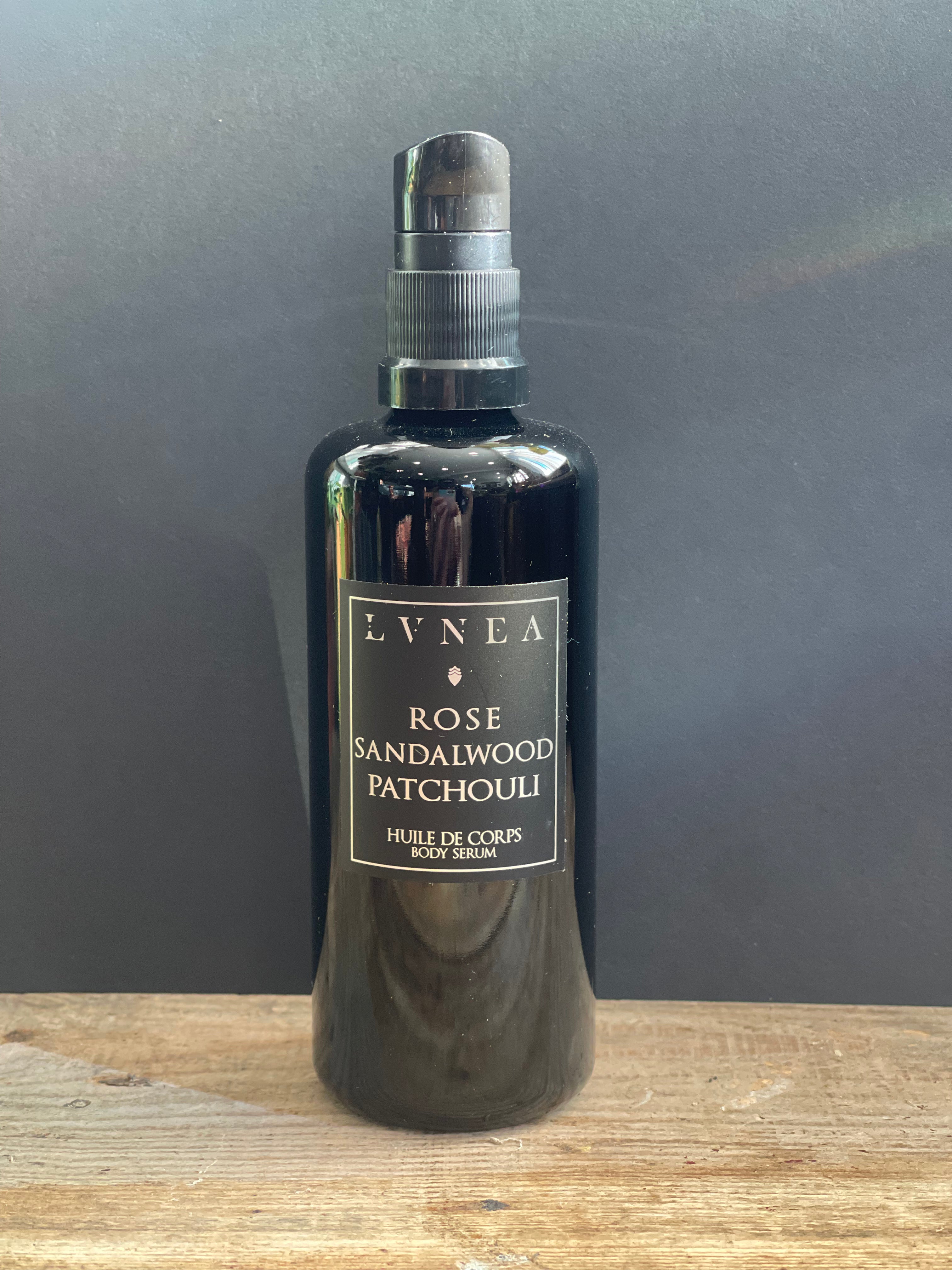 Rose, Sandalwood, Patchouli // Body Serum