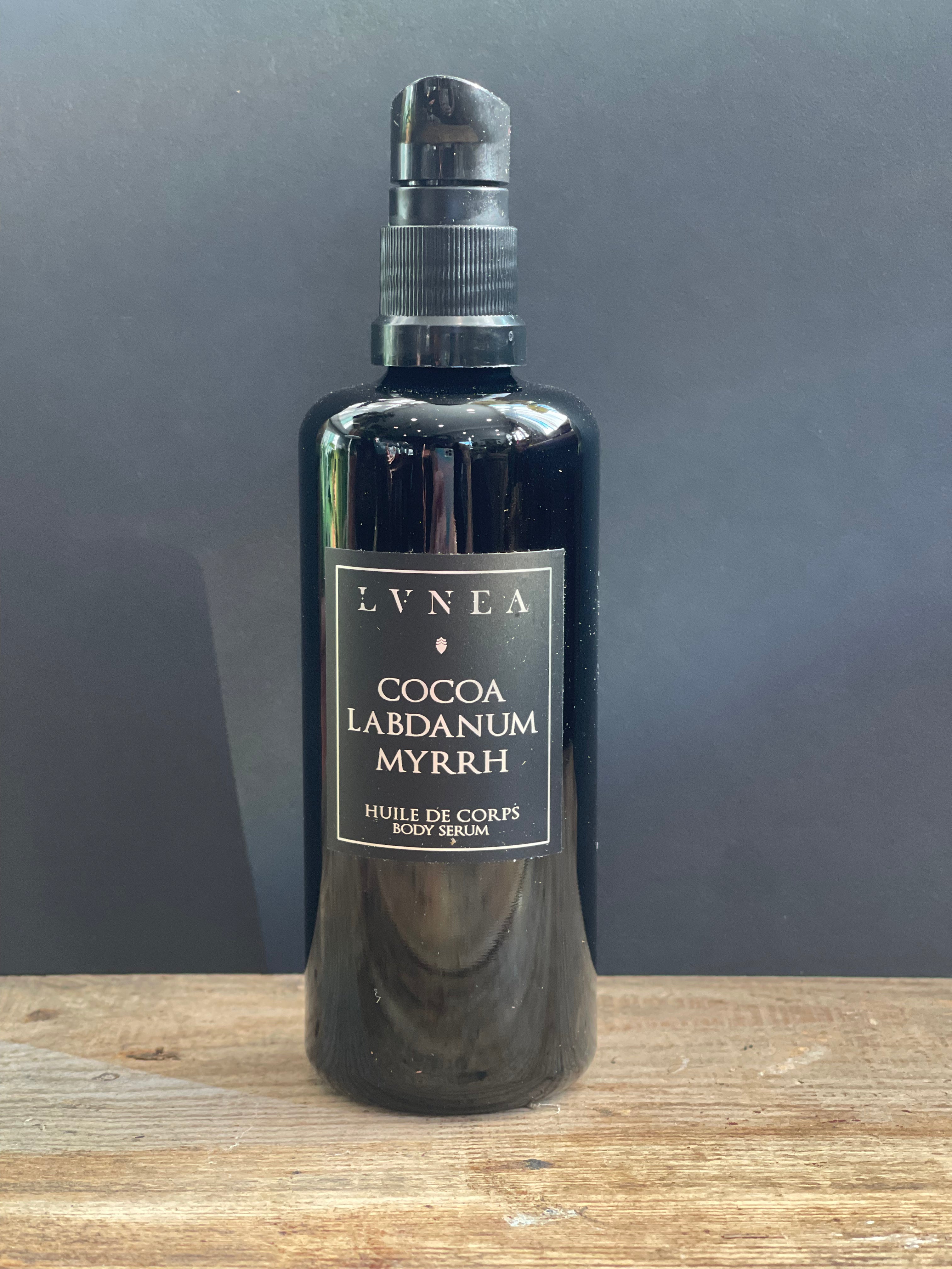 Cocoa, Labdanum, Myrrh // Body Serum